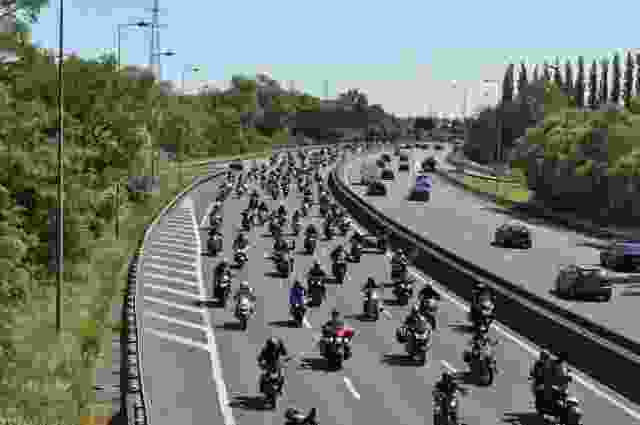 Enlarge 21mai2011A4 vers paris bloquee.jpg