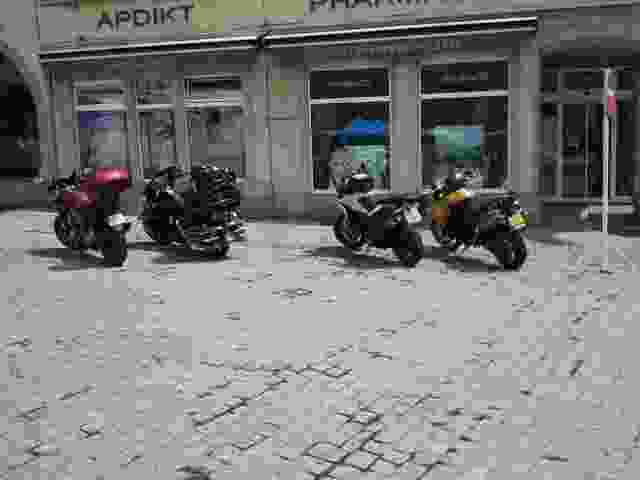 Enlarge 05.jpg